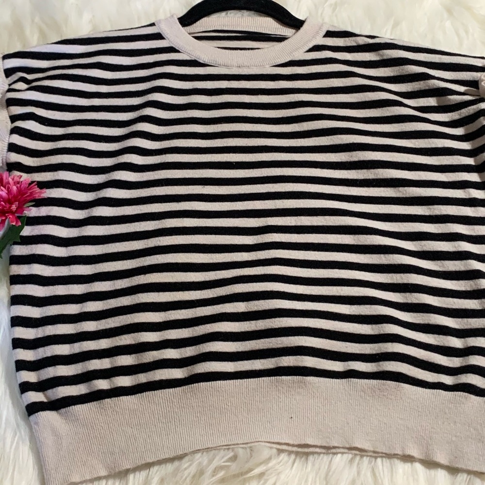 Ruffle striped sweater - Picture 6 of 6